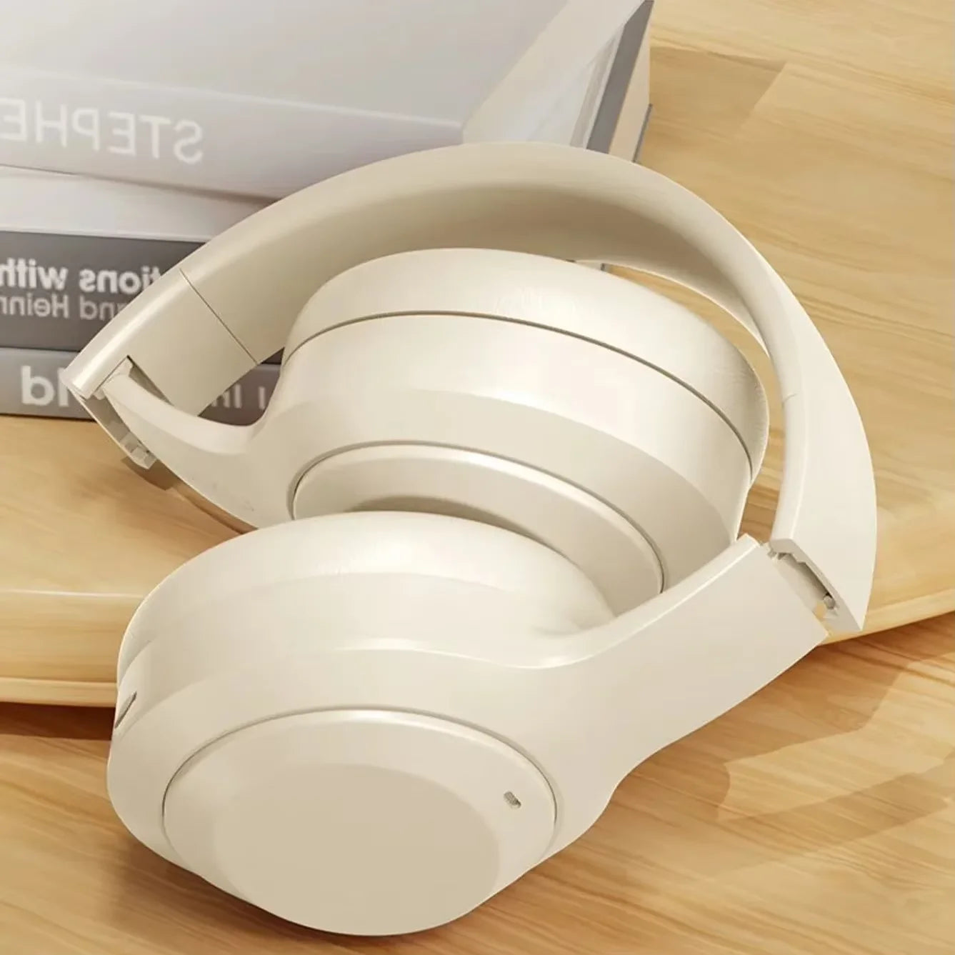 Lenovo Wireless Bluetooth Earphones Over-ear Foldable Computer Wireless Headphones Stereo Sound Gaming Headset Android and iOS